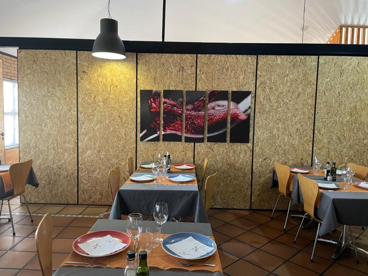 Hotel Aragon La Puebla De Alfinden Eksteriør billede