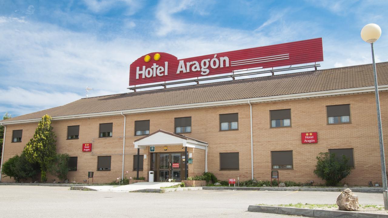 Hotel Aragon La Puebla De Alfinden Eksteriør billede