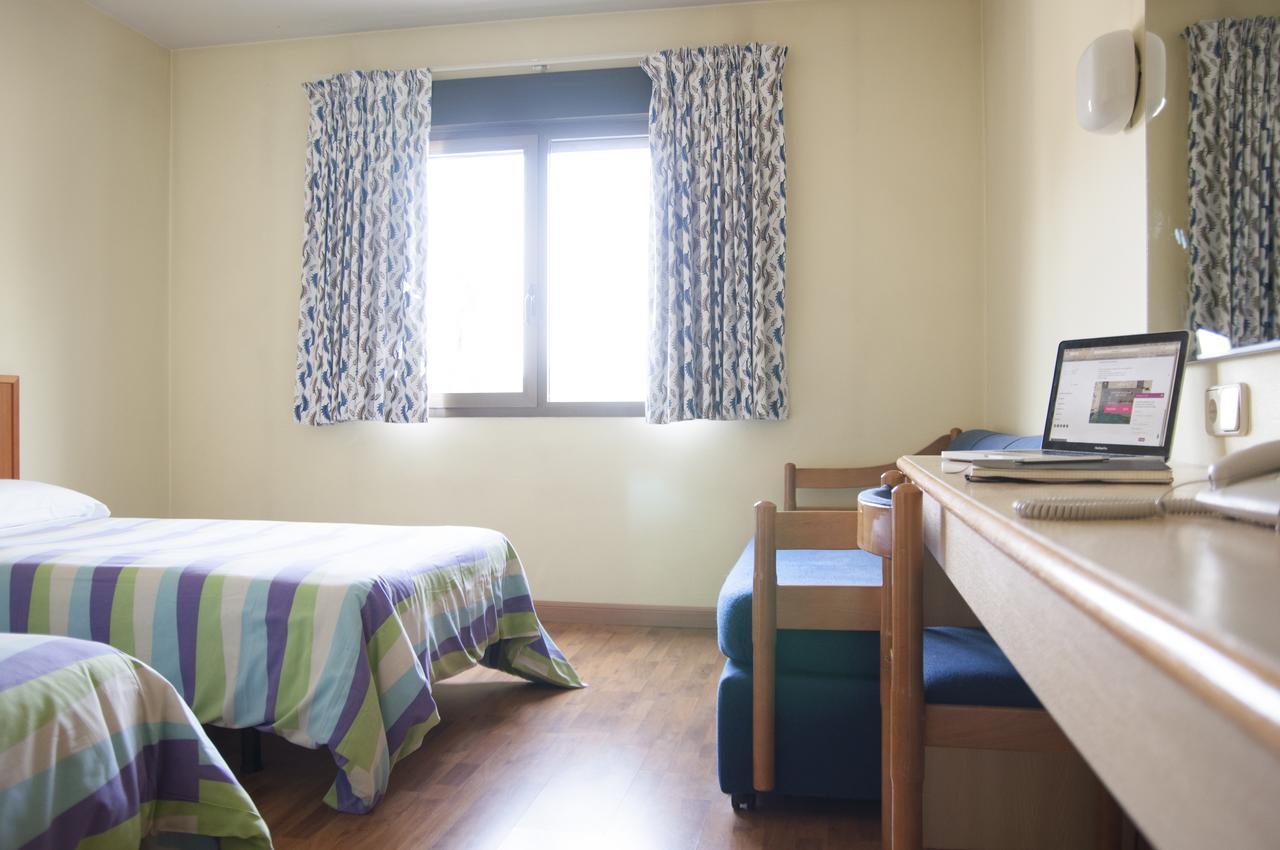 Hotel Aragon La Puebla De Alfinden Eksteriør billede