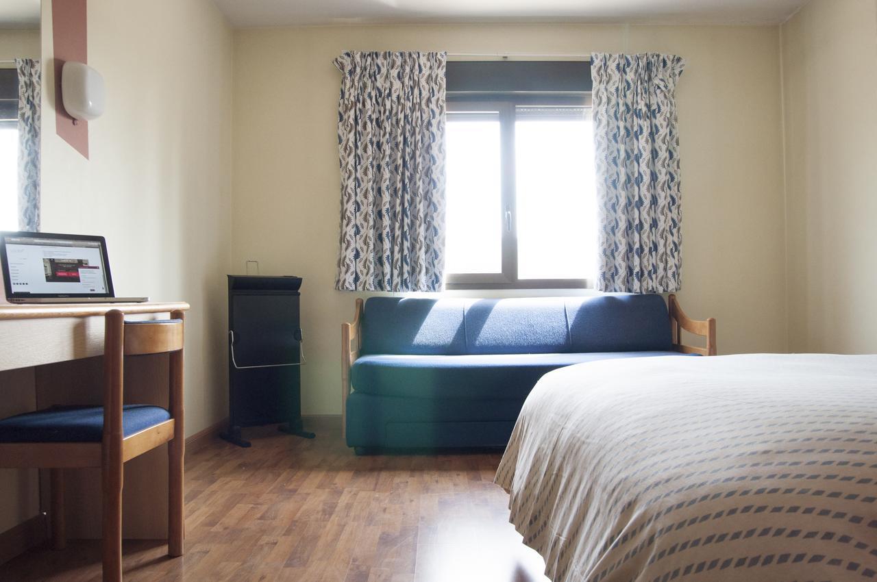 Hotel Aragon La Puebla De Alfinden Eksteriør billede